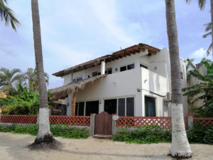 10-FACHADA