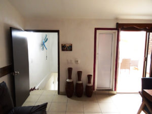 3-INTERIOR-1