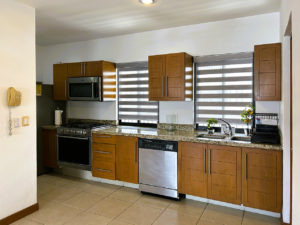 5-KITCHEN
